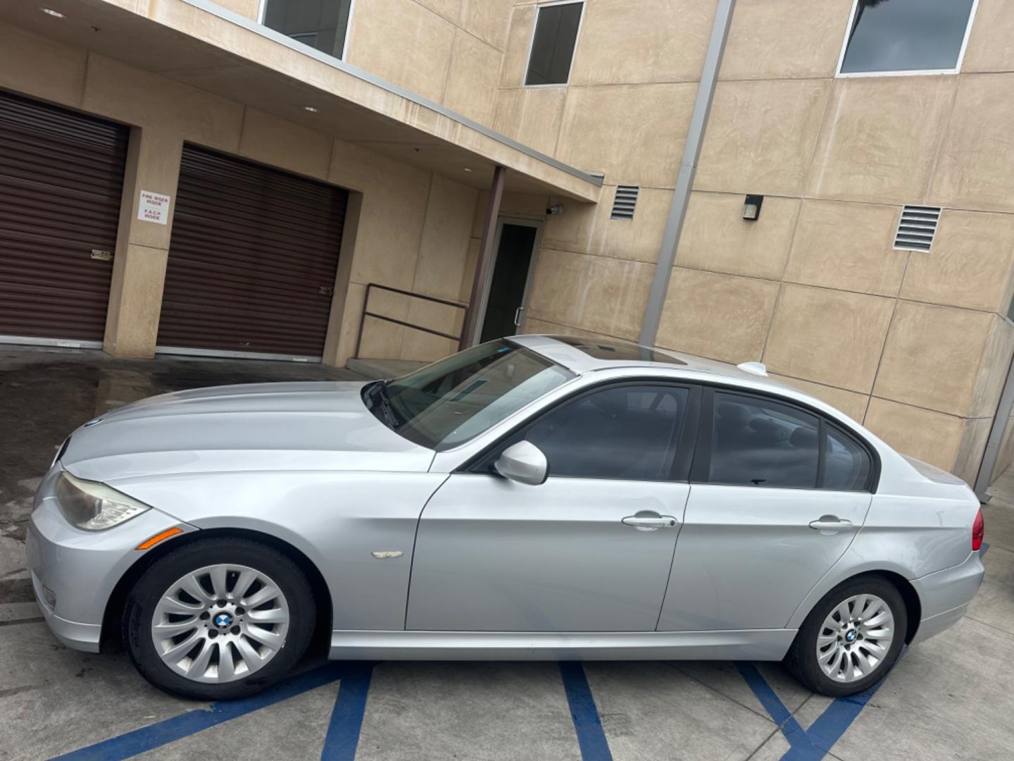 2009 Silver Metallic BMW 3-Series (WBAPH73519A) , located at 30 S. Berkeley Avenue, Pasadena, CA, 91107, (626) 248-7567, 34.145447, -118.109398 - Crown City Motors is a used “Buy Here Pay Here” car dealer in Pasadena CA. “Buy Here Pay Here” financing, means that when you purchase your vehicle from our dealership, that you make the payments to the dealership as well. We do not need the banks approval to get you approved for a used auto - Photo#1